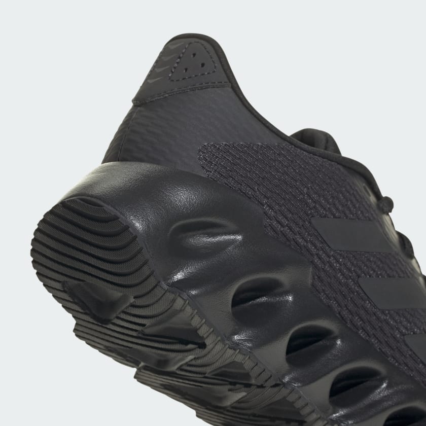 ADIDAS SWITCH RUN RUNNING SHOES