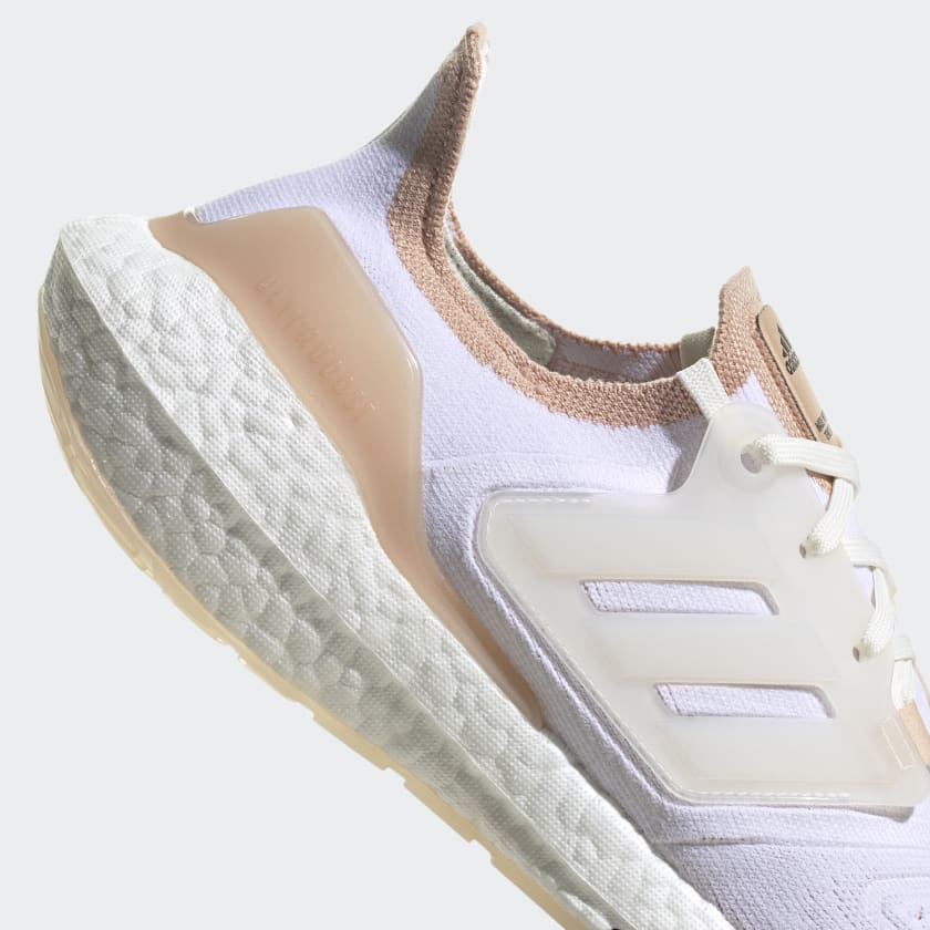 Adidas Ultraboost 22 Shoes