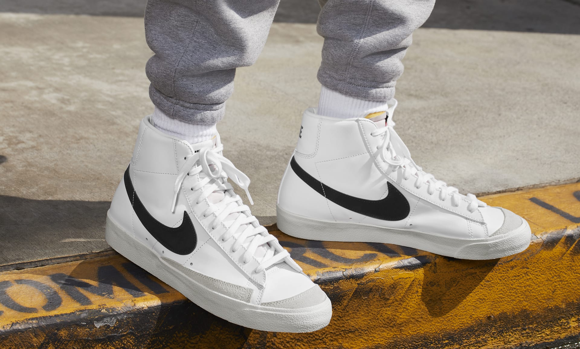 Nike Blazer Mid '77 Vintage Shoes