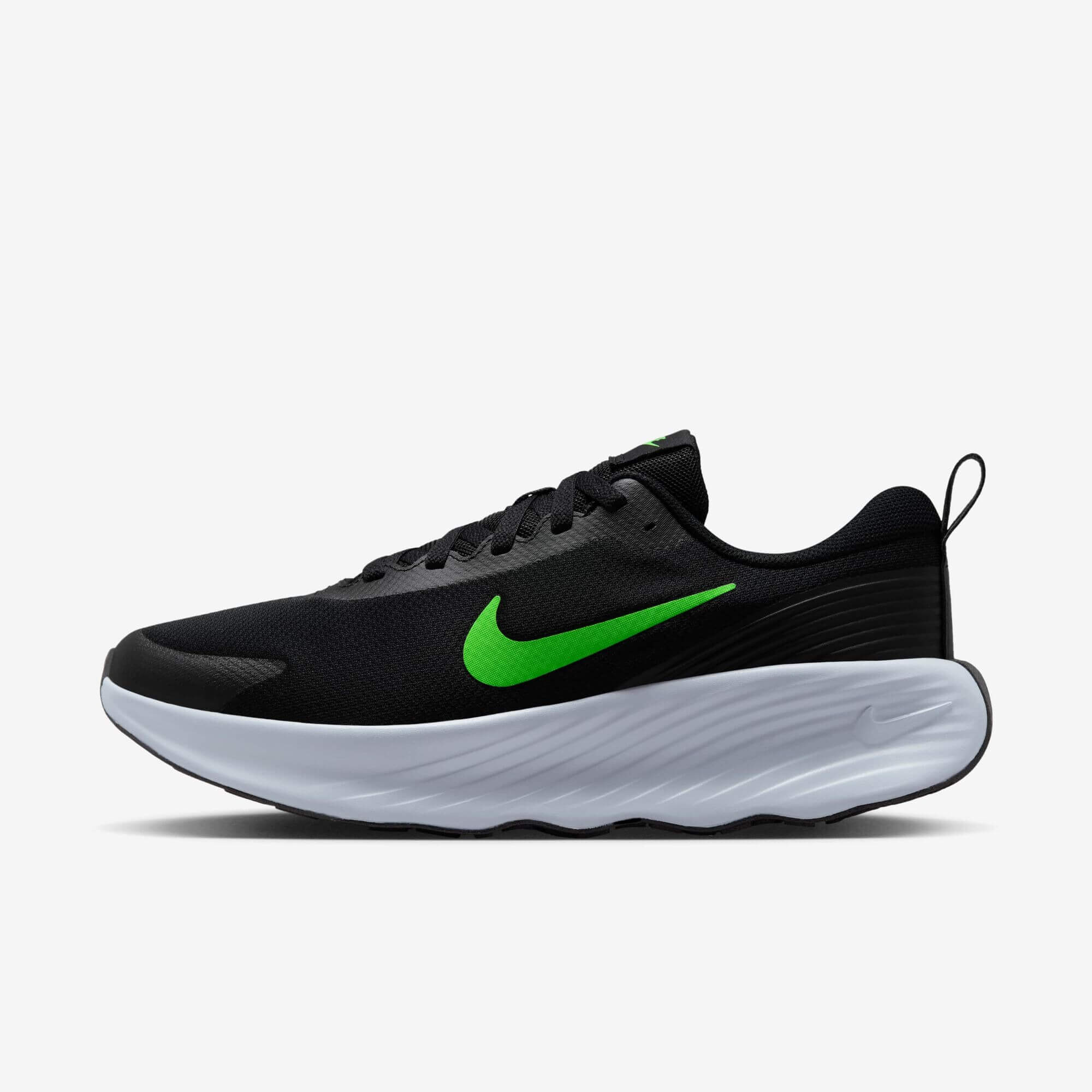 Nike Promina Walking Shoes
