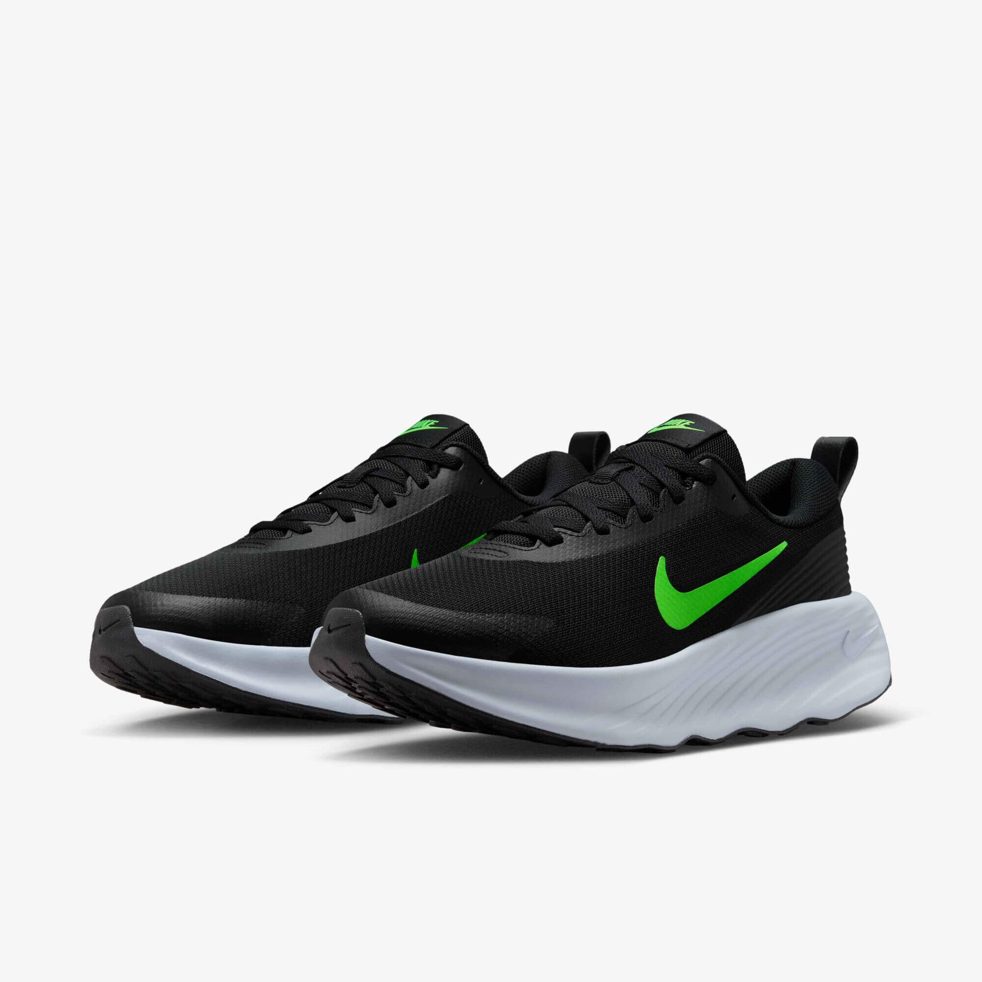 Nike Promina Walking Shoes