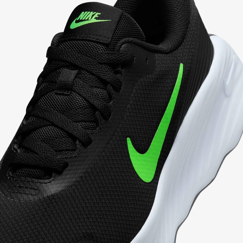 Nike Promina Walking Shoes