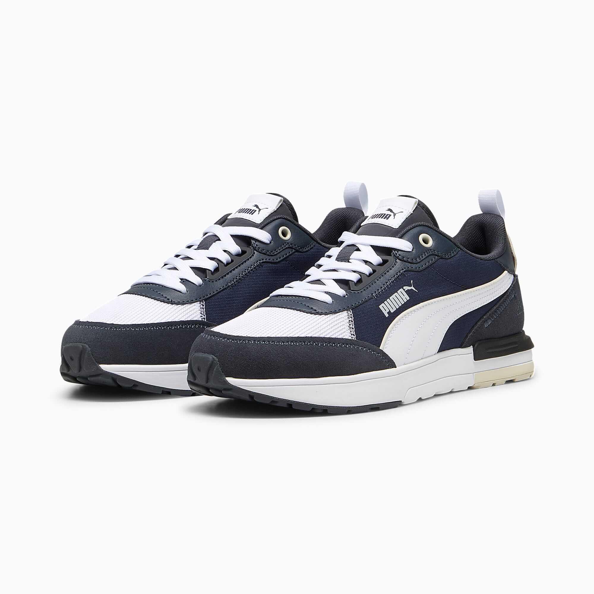 Puma R22 Shoes