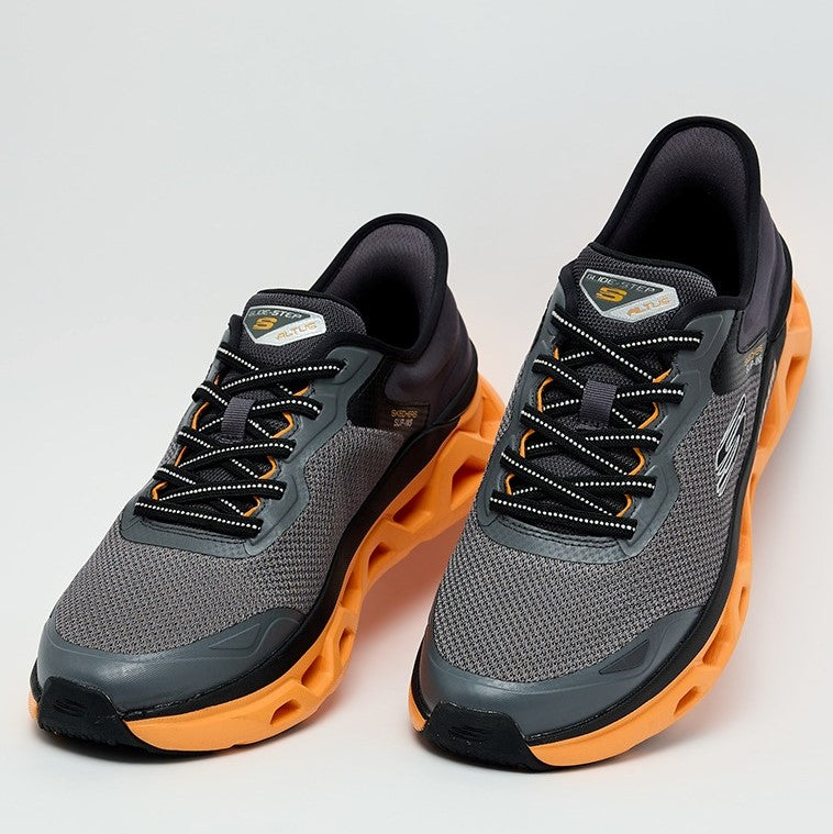 Skechers Slip-ins: Glide-Step Altus - Turn Out Shoes