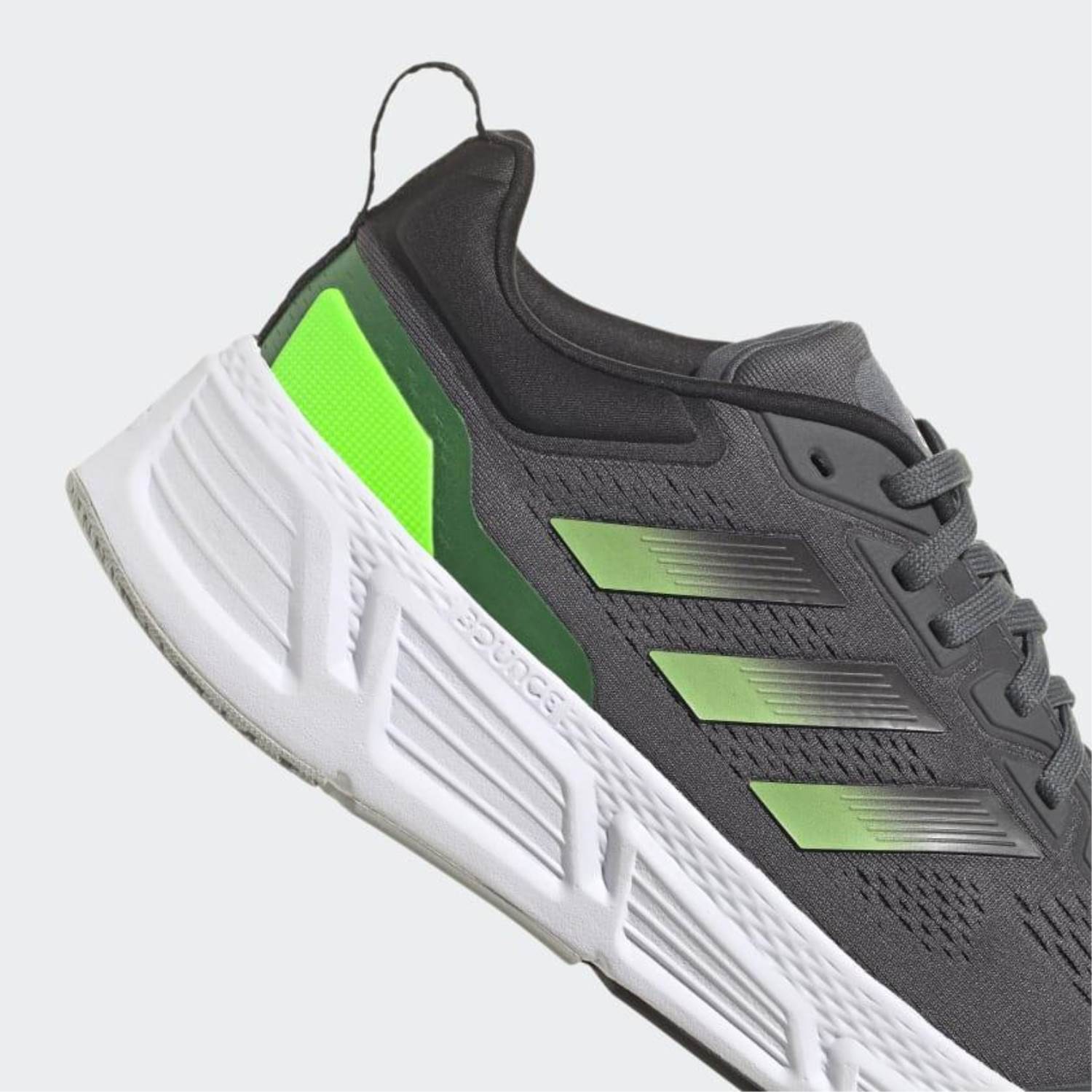 ADIDAS QUESTAR