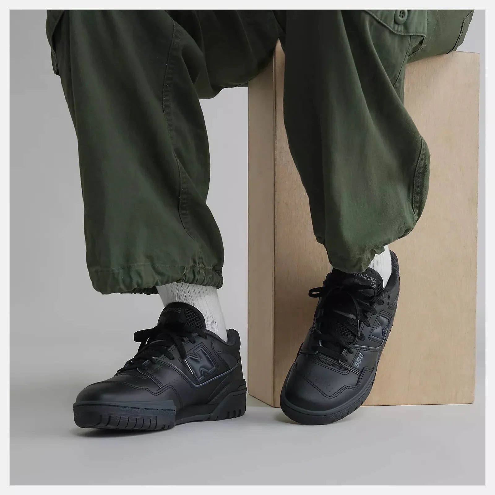 New Balance 550 Shoes