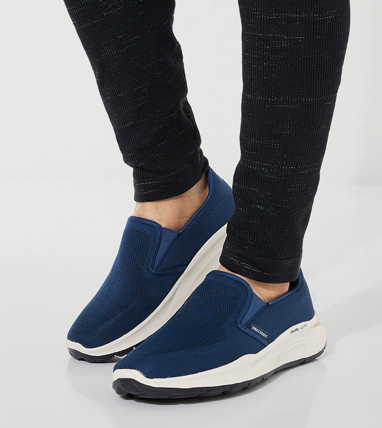 SKECHERS EQUALIZER 5.0 SLIP ON SHOES
